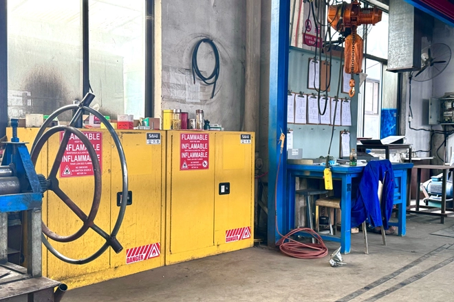 Armoire de stockage liquide inflammable pour l'industrie chimique